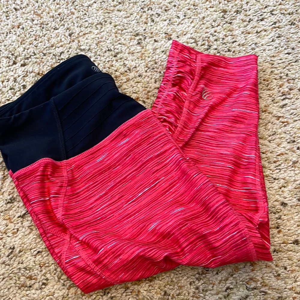 MPG cropped active pants